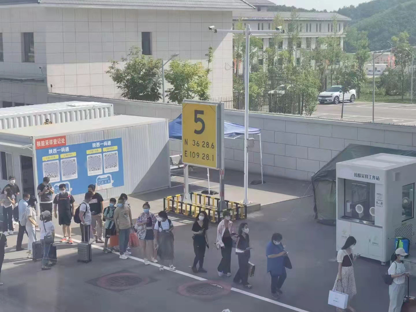 “便民核酸檢測(cè)采樣亭”即到即采，德瀾仕5.0時(shí)代來(lái)了